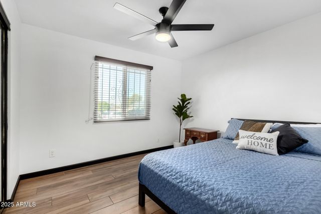 4713 E HIDALGO Avenue, Phoenix, AZ 85040