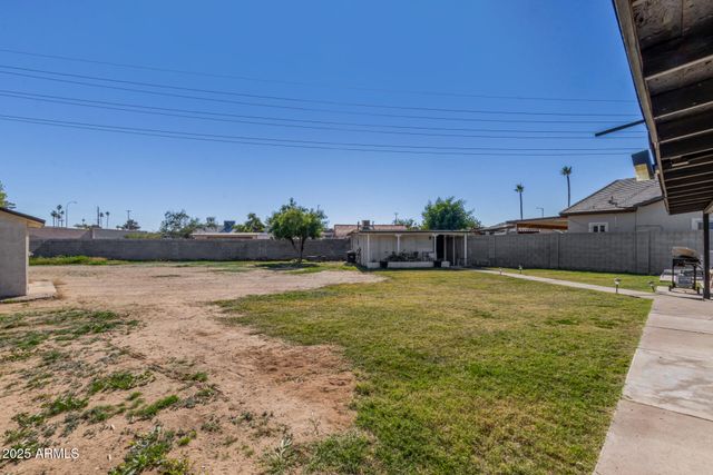 4713 E HIDALGO Avenue, Phoenix, AZ 85040