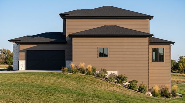 8060 N Antioch St, Spokane, WA 99208
