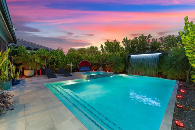 4458 Providence Way, Oakland Park, FL 33309