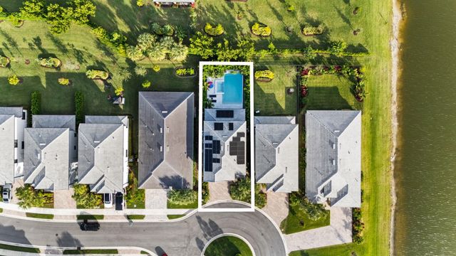 4458 Providence Way, Oakland Park, FL 33309