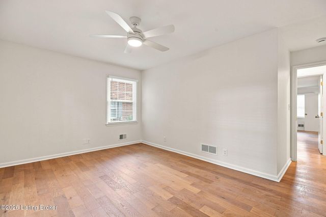 3111 Dunleith Ct, Louisville, KY 40241
