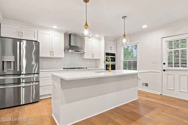 3111 Dunleith Ct, Louisville, KY 40241