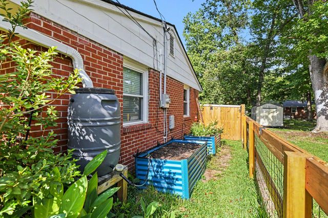 2633 Dellwood Avenue, North Charleston, SC 29405