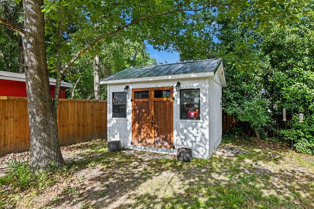 2633 Dellwood Avenue, North Charleston, SC 29405