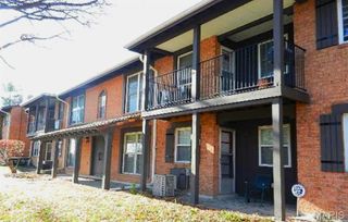 8752 Santa Bella Drive G, Hazelwood, MO 63042