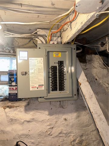 513 Harmony Avenue, Rochester, PA 15074