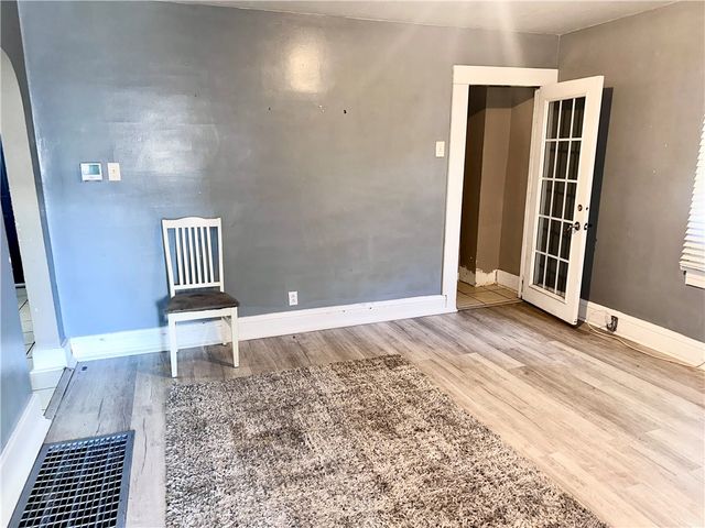 513 Harmony Avenue, Rochester, PA 15074