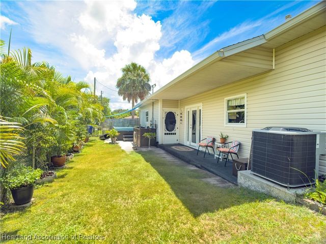 1550 Meadowbrook Street, Lake Placid, FL 33852