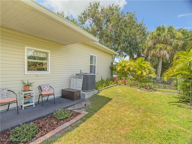 1550 Meadowbrook Street, Lake Placid, FL 33852