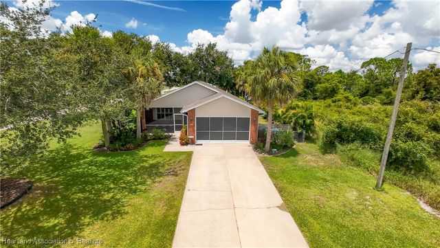 1550 Meadowbrook Street, Lake Placid, FL 33852