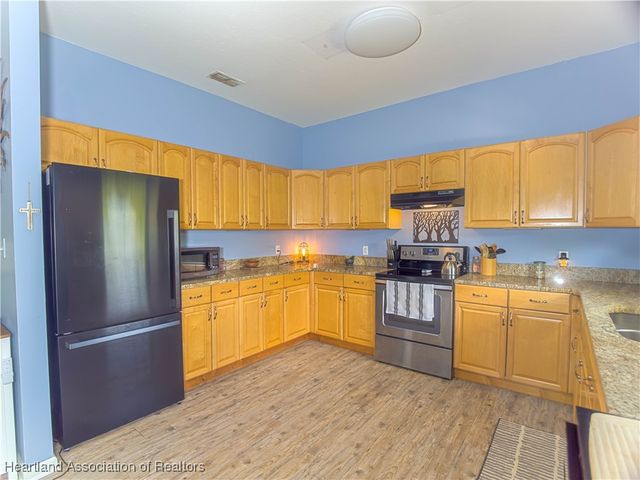 1550 Meadowbrook Street, Lake Placid, FL 33852