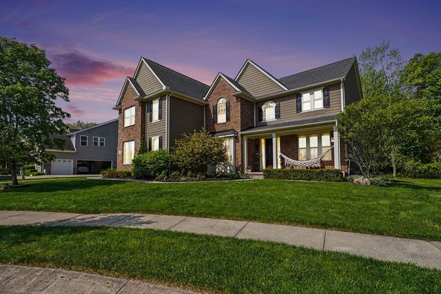 6147 Birchcrest Lane, Commerce Twp, MI 48382