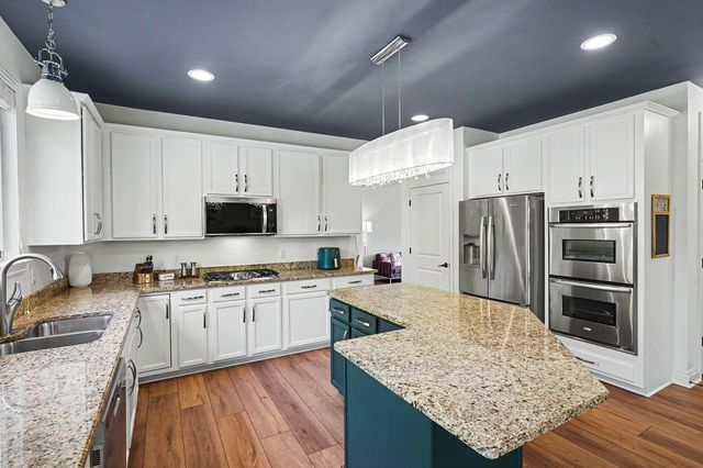 6147 Birchcrest Lane, Commerce Twp, MI 48382