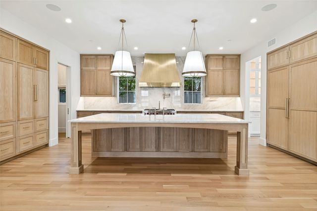 3833 Wentwood Drive, University Park, TX 75225