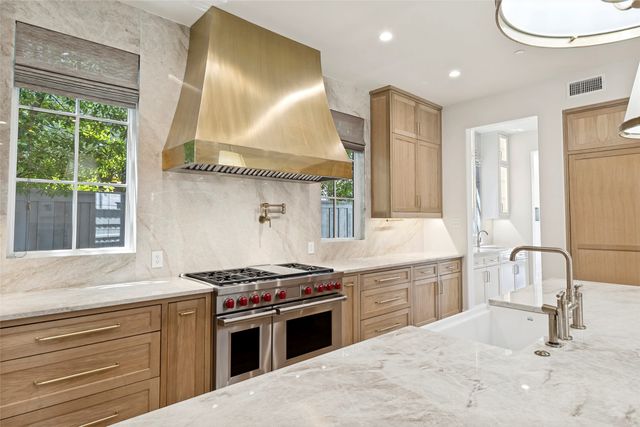 3833 Wentwood Drive, University Park, TX 75225