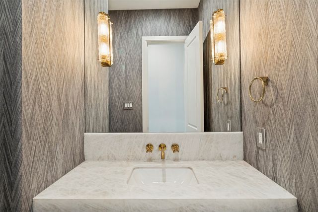 3833 Wentwood Drive, University Park, TX 75225