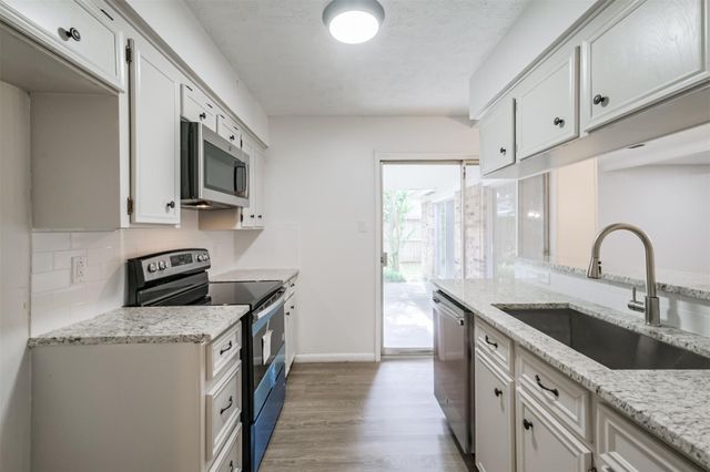 3311 Palm Desert Lane B, Missouri City, TX 77459