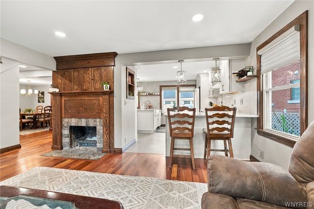 27 Pelham Drive, Buffalo, NY 14214