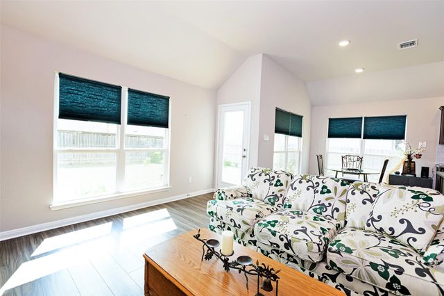 903 Fallbrook DR, Temple, TX 76502