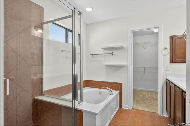 511 SEDBERRY CT, San Antonio, TX 78258