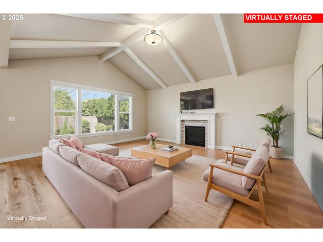 2595 CRESCENT Ave, Eugene, OR 97408
