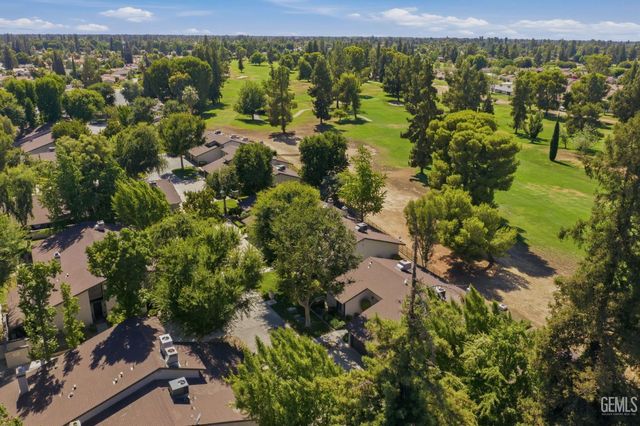 5700 Kirkside Drive D, Bakersfield, CA 93309