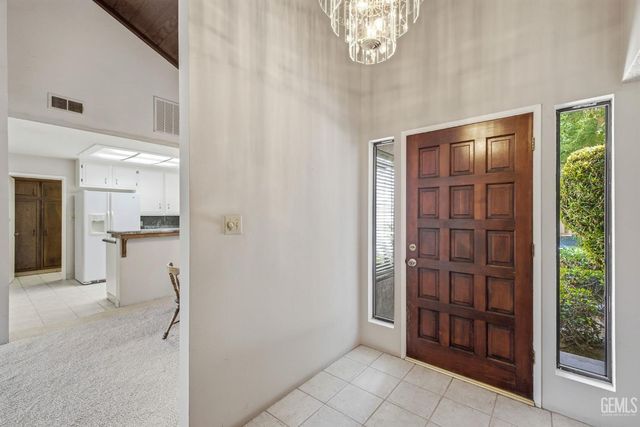 5700 Kirkside Drive D, Bakersfield, CA 93309