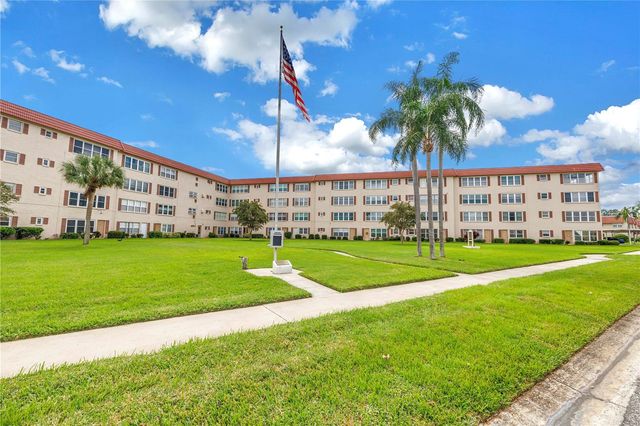 9950 62ND TERRACE N 209, St Petersburg, FL 33708