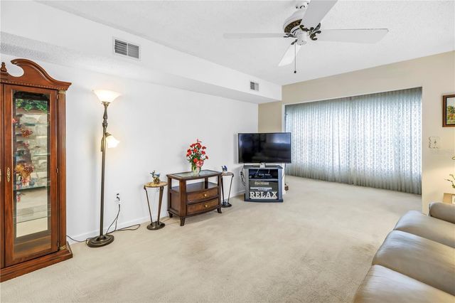 9950 62ND TERRACE N 209, St Petersburg, FL 33708