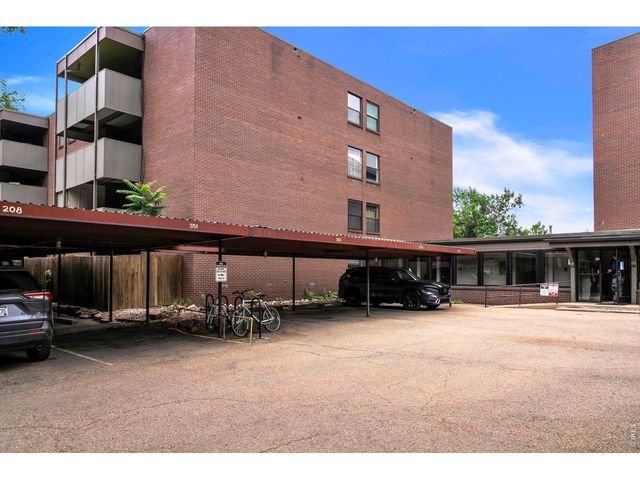 2227 Canyon Blvd B-262, Boulder, CO 80302