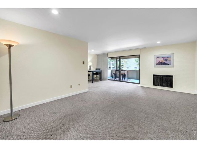 2227 Canyon Blvd B-262, Boulder, CO 80302