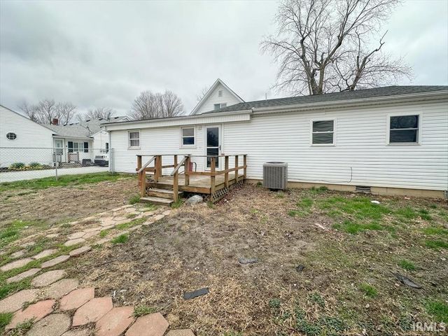 7589 W 220 SOUTH, Russiaville, IN 46979