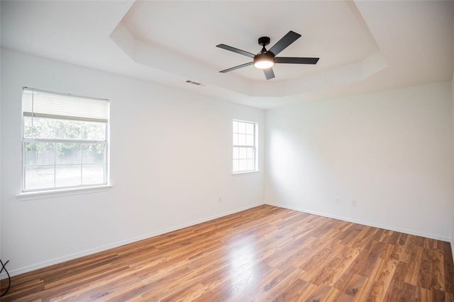 215 N Broyles Street, Farmington, AR 72730