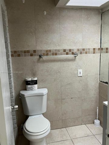 7721 SW 10th Ct D, North Lauderdale, FL 33068