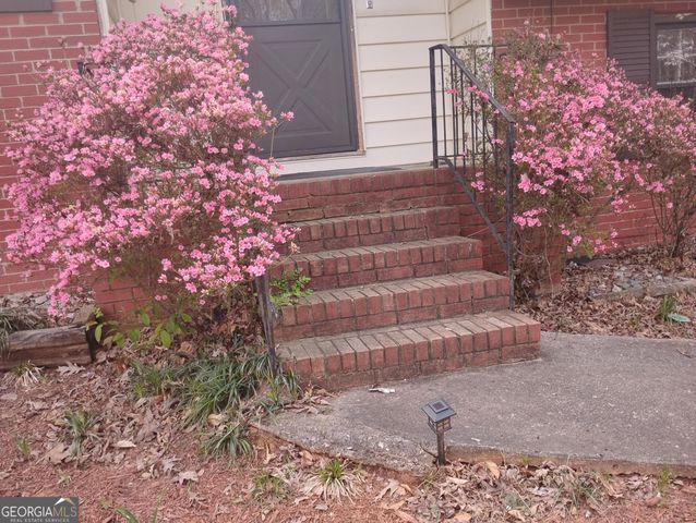 2837 Pebble Drive, Decatur, GA 30034