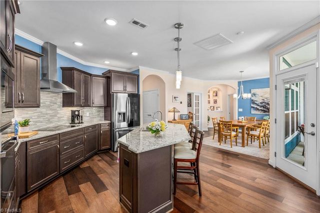 428 Waterton Way, Kernersville, NC 27284