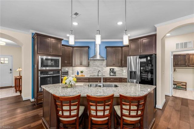 428 Waterton Way, Kernersville, NC 27284