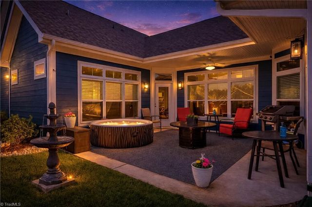 428 Waterton Way, Kernersville, NC 27284