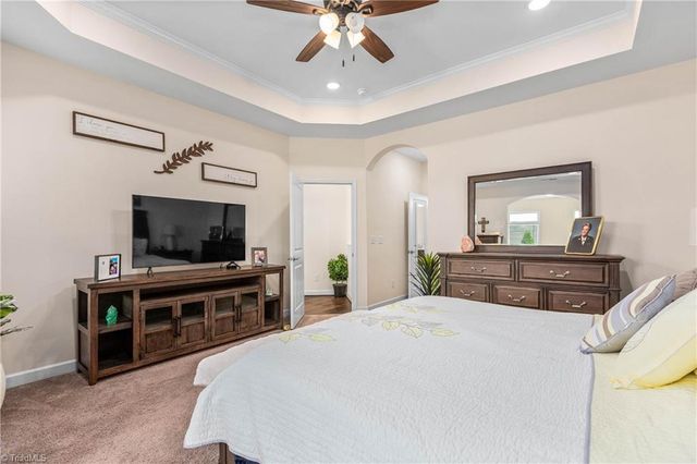 428 Waterton Way, Kernersville, NC 27284