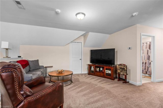 428 Waterton Way, Kernersville, NC 27284