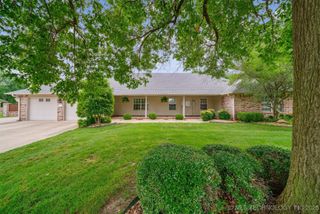 625 Grove Crest Road, Pryor, OK 74361