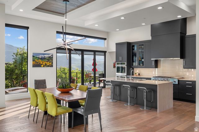 718 S NEBO CIR, Woodland Hills, UT 84653