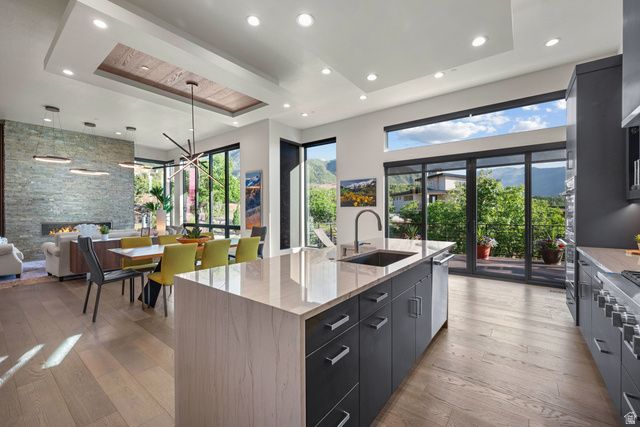 718 S NEBO CIR, Woodland Hills, UT 84653
