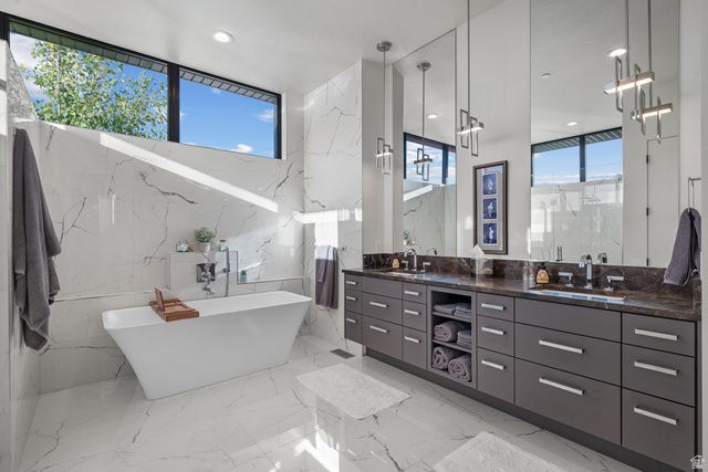 718 S NEBO CIR, Woodland Hills, UT 84653
