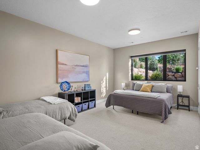 718 S NEBO CIR, Woodland Hills, UT 84653