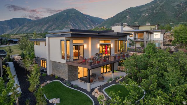 718 S NEBO CIR, Woodland Hills, UT 84653