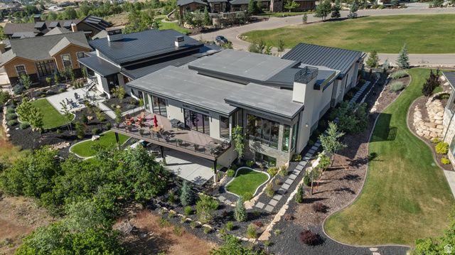 718 S NEBO CIR, Woodland Hills, UT 84653
