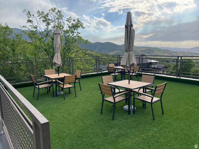 718 S NEBO CIR, Woodland Hills, UT 84653