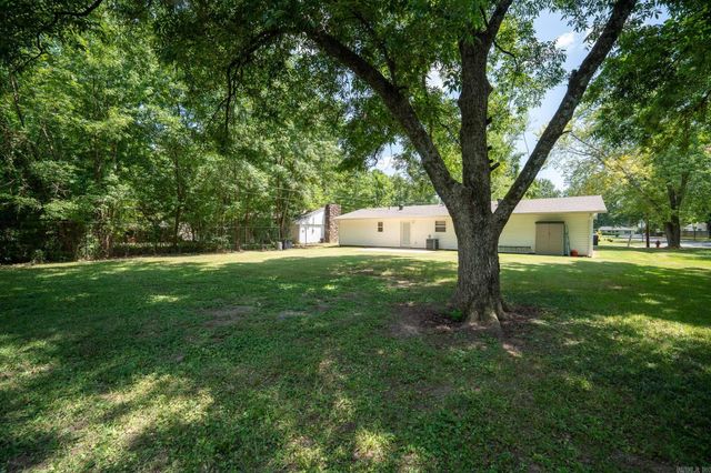 2114 Arkansas Avenue, Conway, AR 72034